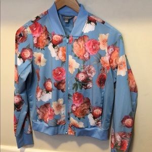 Skechers Athleisure lightweight jacket 🌺